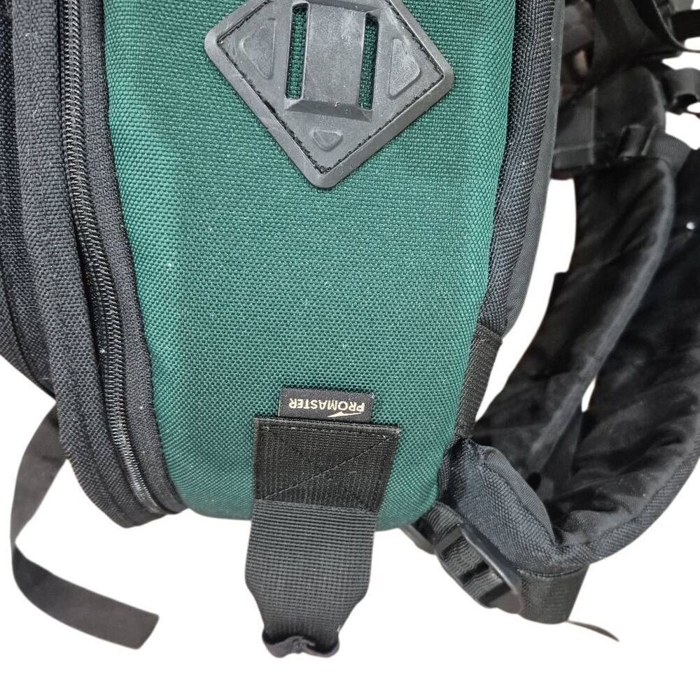 Promaster Camera Gear Backpack Euc - image 3